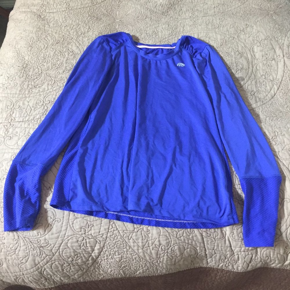 Activewear top